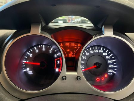 2015-Nissan-Juke-12T-Acenta_10