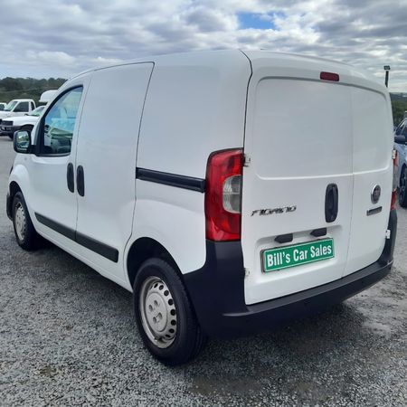 2017-Fiat-Fiorino-13-MultiJet-Panel-Van_4