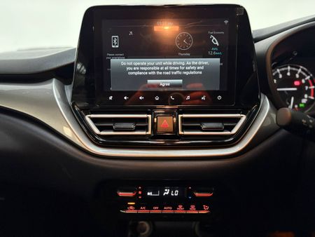 2025-Suzuki-Baleno-15-GLX-Auto_9