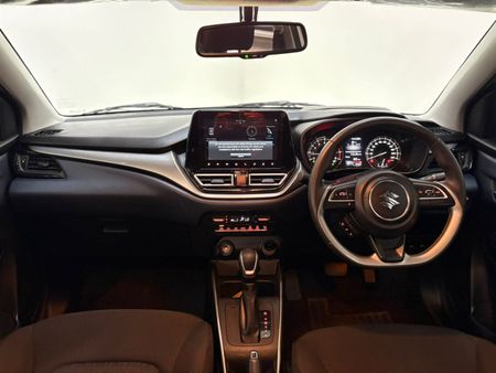 2025-Suzuki-Baleno-15-GLX-Auto_5
