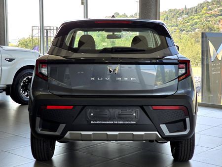 2026-Mahindra-XUV-3XO-12T-MX2-Auto_18