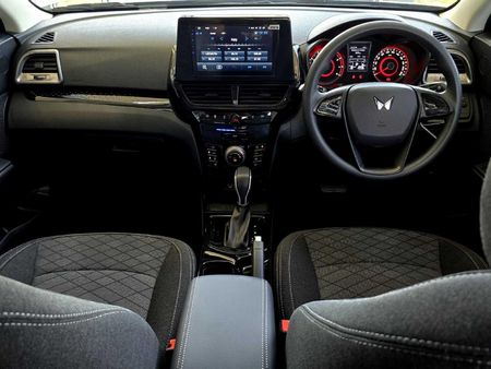 2026-Mahindra-XUV-3XO-12T-MX2-Auto_21