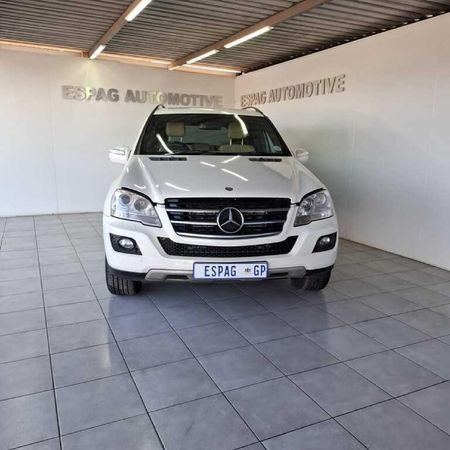 2010-Mercedes-Benz-ML-350-CDI-Auto_0