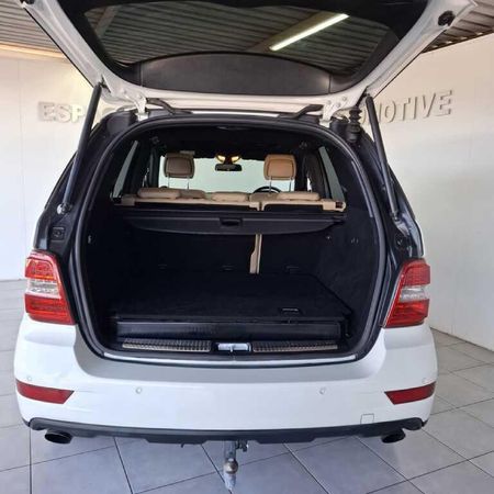 2010-Mercedes-Benz-ML-350-CDI-Auto_6