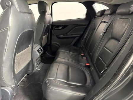 2018-Jaguar-F-Pace-20i4-AWD-R-Sport_3