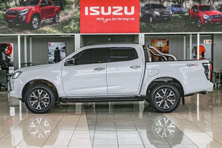 2022-Isuzu-D-Max-30-DDI-LSE-4x4-Auto-Double-Cab_3