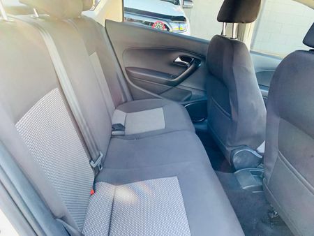 2021-Volkswagen-Polo-Vivo-14-Trendline-5-dr_10