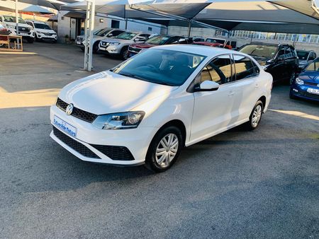 2021-Volkswagen-Polo-Vivo-14-Trendline-5-dr_3