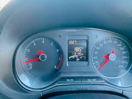 2021-Volkswagen-Polo-Vivo-14-Trendline-5-dr_8