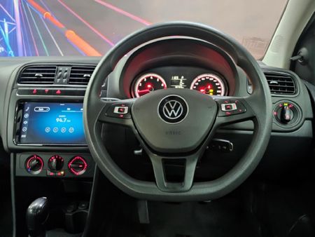 2025-Volkswagen-Polo-Vivo-16-Life_7