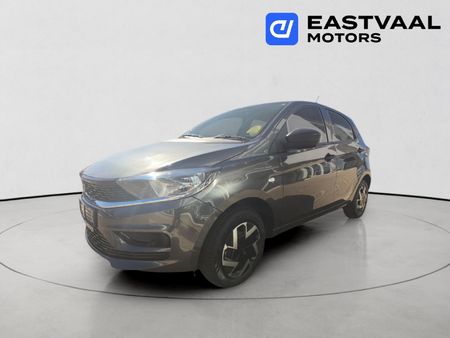 2026-TATA-Tiago-12-XM_2