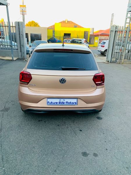 2018-Volkswagen-Polo-12-TSI-Highline-81kW_12