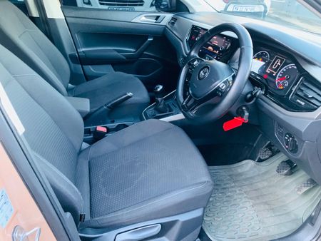 2018-Volkswagen-Polo-12-TSI-Highline-81kW_5