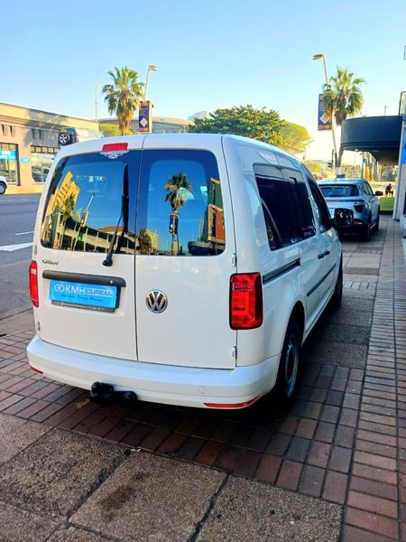 2020-Volkswagen-Caddy-4-CrewBus-16i-7-seat_4