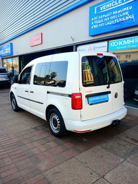2020-Volkswagen-Caddy-4-CrewBus-16i-7-seat_5