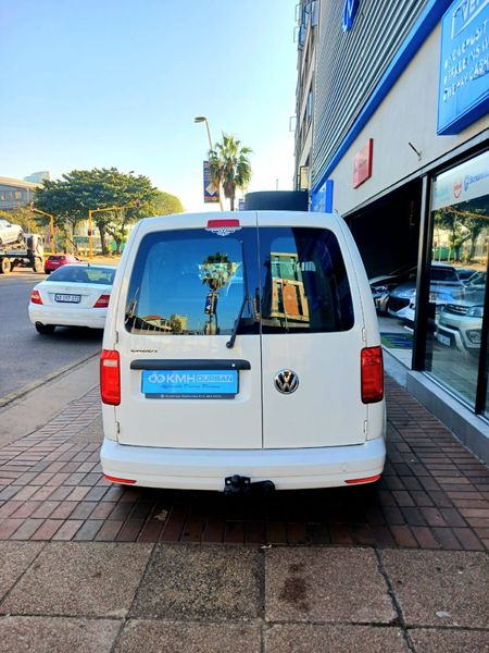 2020-Volkswagen-Caddy-4-CrewBus-16i-7-seat_6