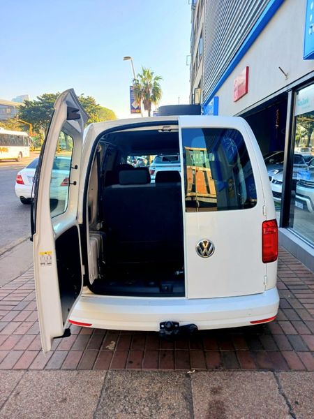 2020-Volkswagen-Caddy-4-CrewBus-16i-7-seat_7