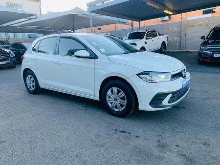 2023-Volkswagen-Polo-10-TSI-Highline-85kW_3