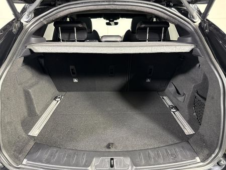2019-Jaguar-E-Pace-D180-20D-First-Edition-132kW_11