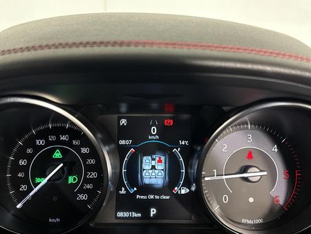 2019-Jaguar-E-Pace-D180-20D-First-Edition-132kW_1