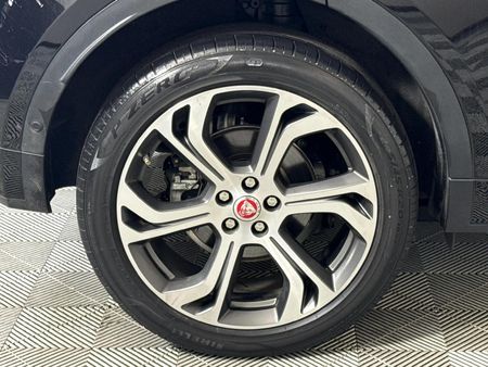2019-Jaguar-E-Pace-D180-20D-First-Edition-132kW_5