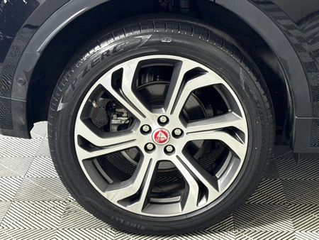 2019-Jaguar-E-Pace-D180-20D-First-Edition-132kW_6