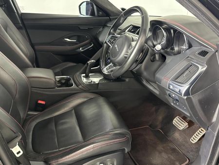 2019-Jaguar-E-Pace-D180-20D-First-Edition-132kW_8