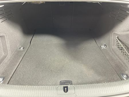 2019-Audi-S4-30-TFSI-quattro-Auto_13