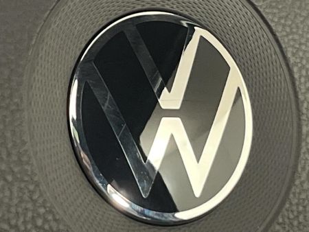 2021-Volkswagen-Golf-8-GTI-20-TSI-Auto_11