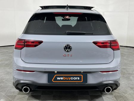 2021-Volkswagen-Golf-8-GTI-20-TSI-Auto_19