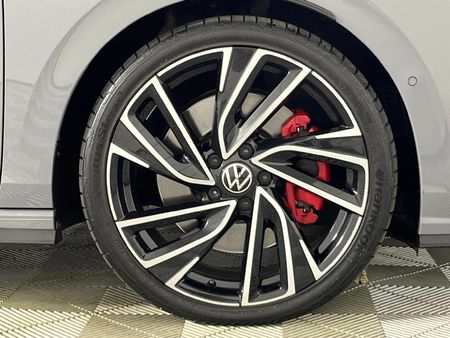 2021-Volkswagen-Golf-8-GTI-20-TSI-Auto_5