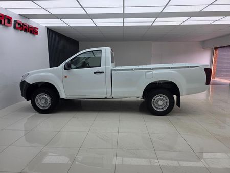 2026-Isuzu-D-Max-250C-Fleetside-Single-Cab_3