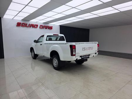 2026-Isuzu-D-Max-250C-Fleetside-Single-Cab_7