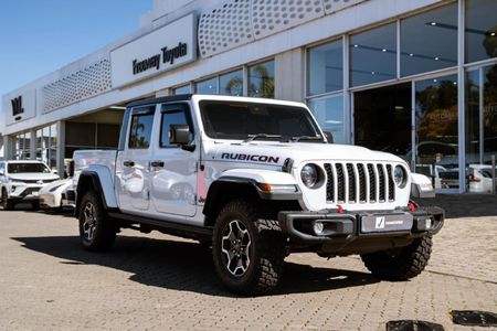 2023-Jeep-Gladiator-Rubicon-36-4x4-Auto-Double-Cab_19
