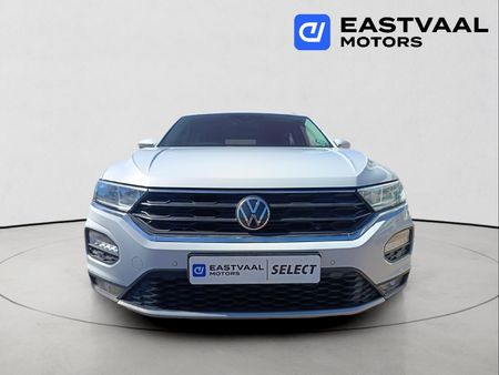 2021-Volkswagen-T-Roc-14-TSI-Design-Auto_1