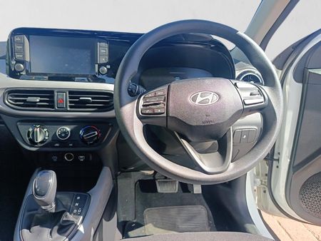 2025-Hyundai-Exter-12-Premium-Auto_13