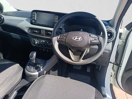 2025-Hyundai-Exter-12-Premium-Auto_12