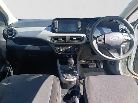 2025-Hyundai-Exter-12-Premium-Auto_17