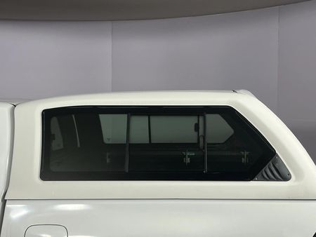 2020-Toyota-Hilux-24-GD-6-Raised-Body-SRX-Auto-Double-Cab_14