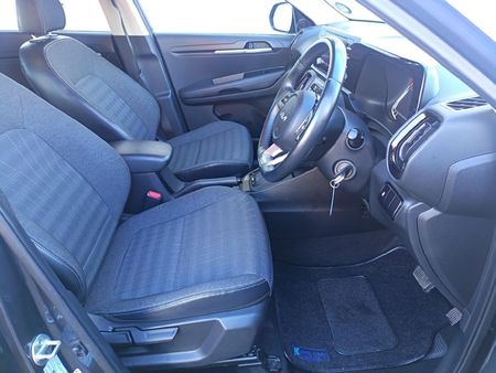 2021-Kia-Sonet-15-EX-CVT_9