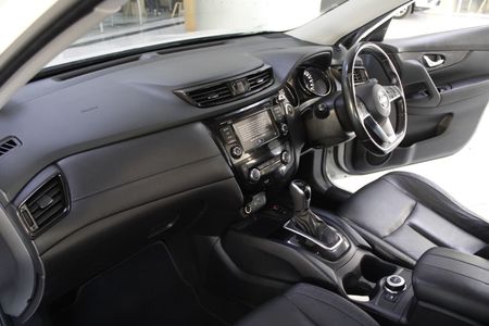 2021-Nissan-X-Trail-7-SEATER-AUTOMATIC_21