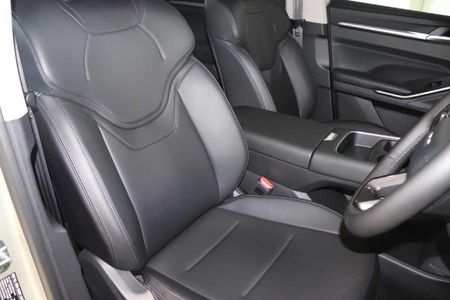 2026-Haval-H6-20T-Luxury-Auto_9