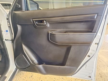 2023-Suzuki-S-Presso-10-GL_12
