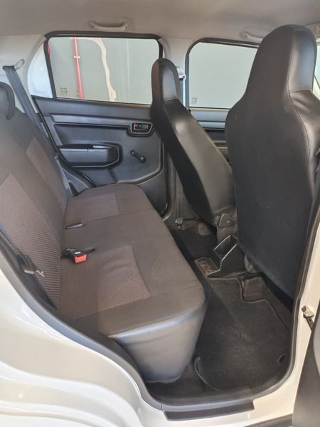 2023-Suzuki-S-Presso-10-GL_15