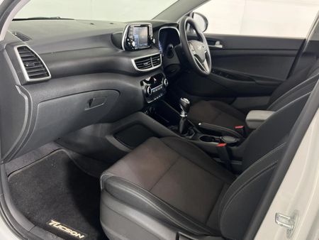 2022-Hyundai-Tucson-20-Premium_8