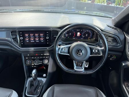 2021-Volkswagen-T-Roc-20-TSI-4Motion-R-Line-Auto_15