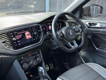 2021-Volkswagen-T-Roc-20-TSI-4Motion-R-Line-Auto_16