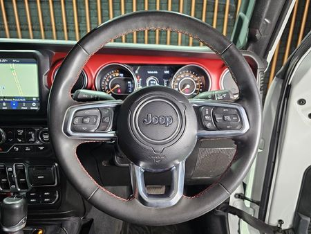 2024-Jeep-Gladiator-Rubicon-36-4x4-Auto-Double-Cab_9