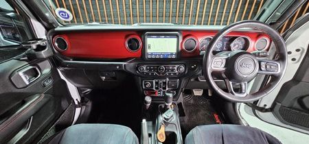 2024-Jeep-Gladiator-Rubicon-36-4x4-Auto-Double-Cab_20