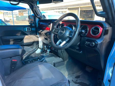 2024-Jeep-Gladiator-Rubicon-36-4x4-Auto-Double-Cab_3